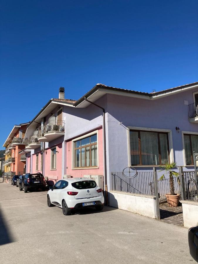 Residence Le Ginestre Avezzano Esterno foto